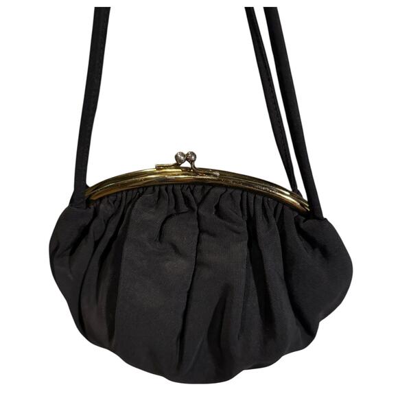 1950's Vintage formal Black Bag with kiss claps attached inside coin purse - Picture 2 of 9